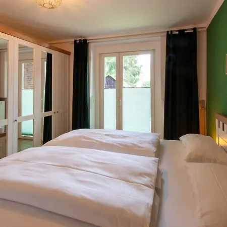 Am Bach 1 Mit Terrasse דירה בראונלאגה